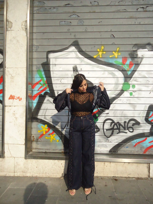 Jeans con lacci