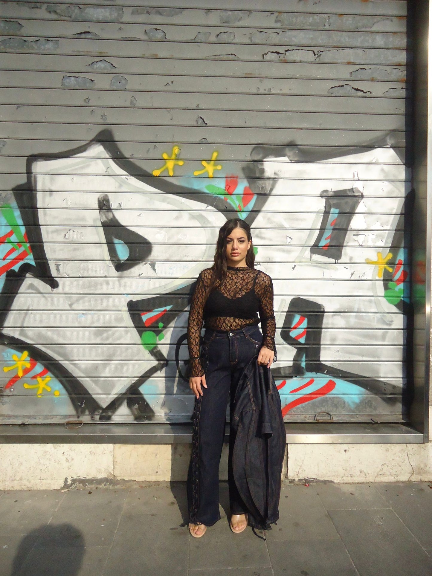 Jeans con lacci